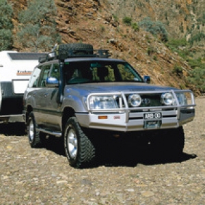 Перед. бампер ARB-Deluxe TLC105 1997-2002